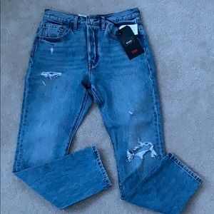 NWT Levi’s 501 mom jeans